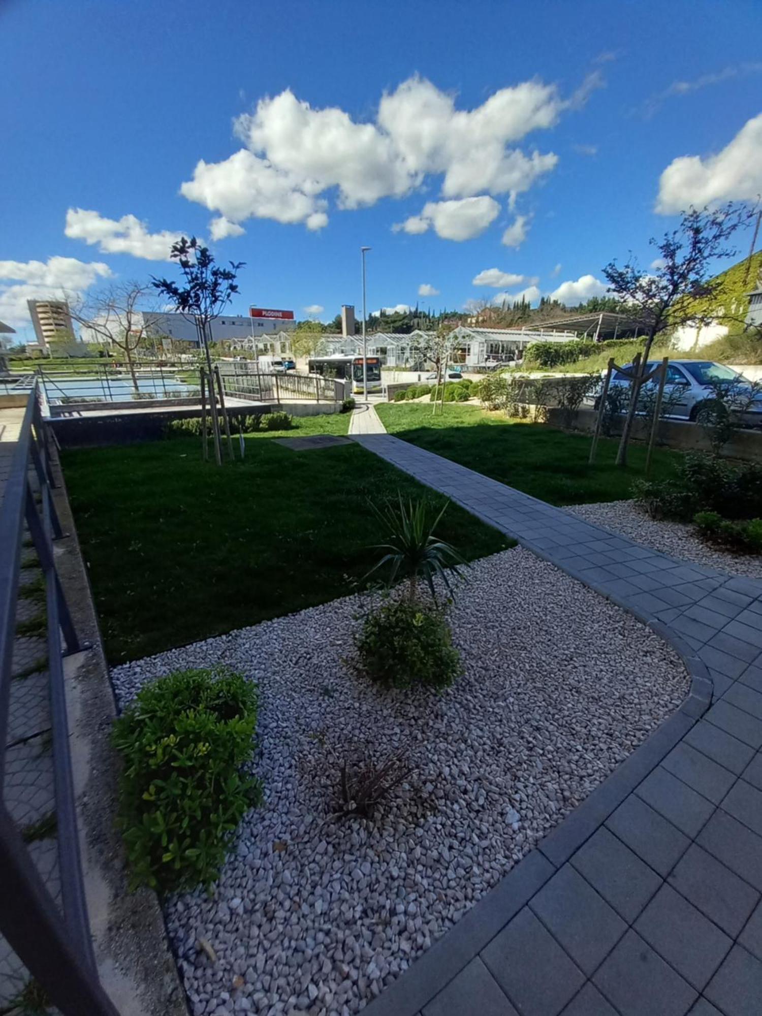 Apartment Harmony - Pleasant And Comfortable Place With A Balcony And A Secured Garage Split Exterior photo
